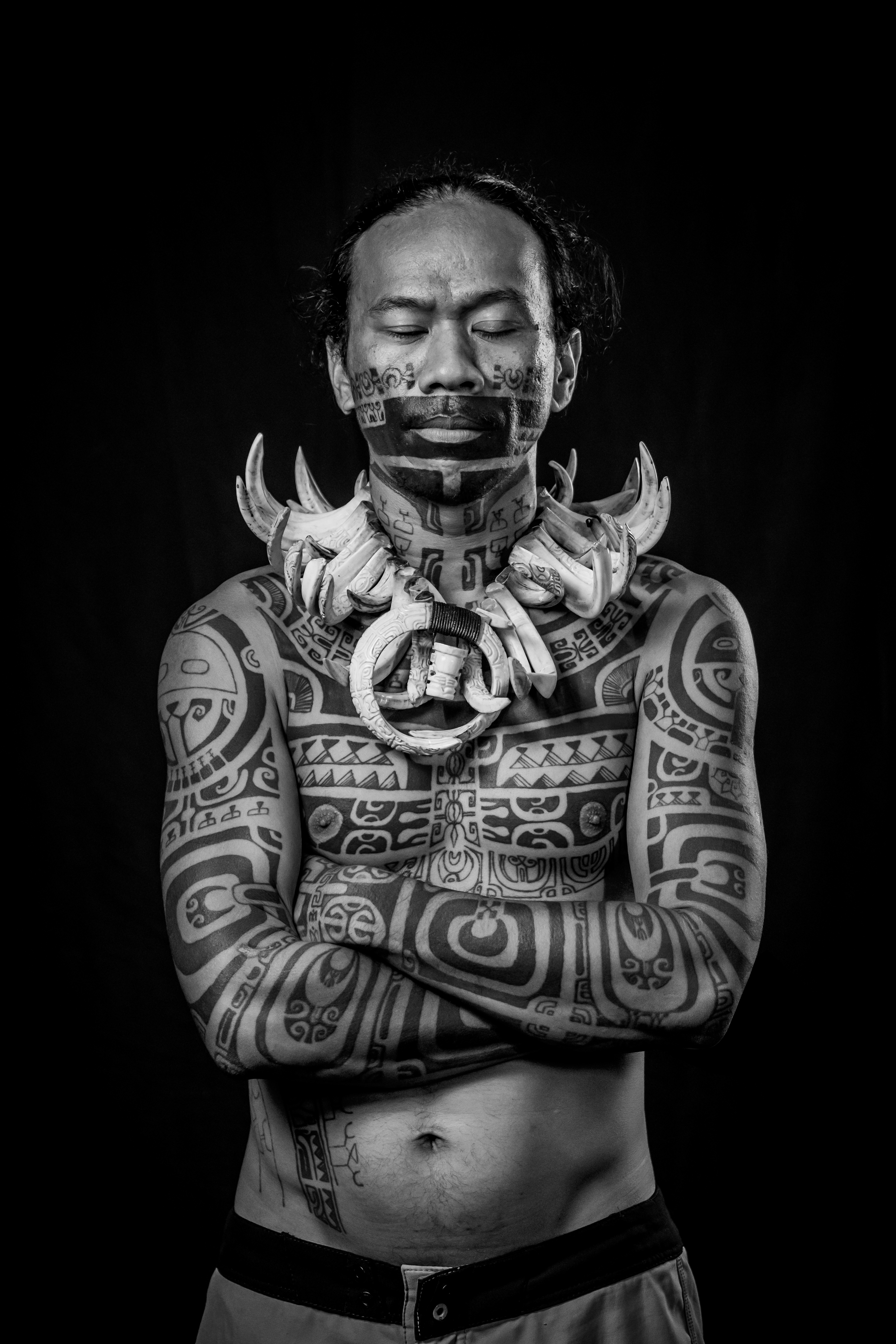 15 豊穣なるポリネシアンの身体 ザ キング オブ トライバルタトゥーを訪ねて Hagazine